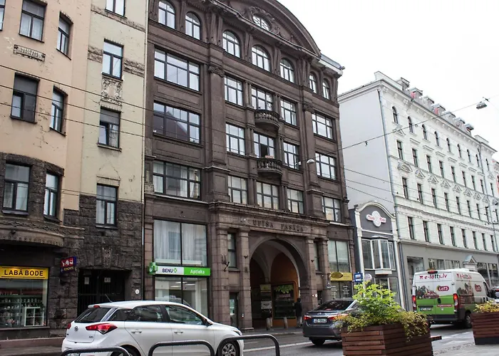 Elegant Apartment